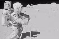 Bí ẩn các mẫu vật Mặt Trăng từ sứ mệnh Apollo 16 được hé lộ