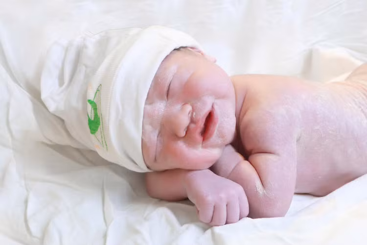Sau 4 tháng điều trị bé đã chào đời khỏe mạnh - Ảnh BVCC Sau 4 tháng điều trị bé đã chào đời khỏe mạnh - Ảnh BVCC
