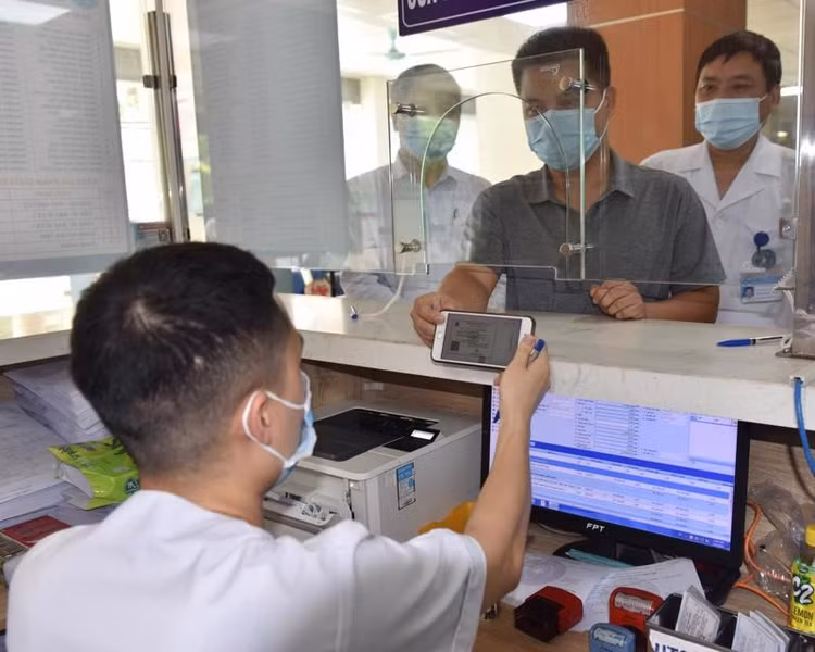 Chuyển tuyến bảo hiểm y tế điện tử ảnh 1 Chuyển tuyến bảo hiểm y tế điện tử ảnh 1