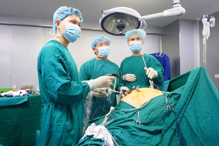 Ca phẫu thuật cho bệnh nhân