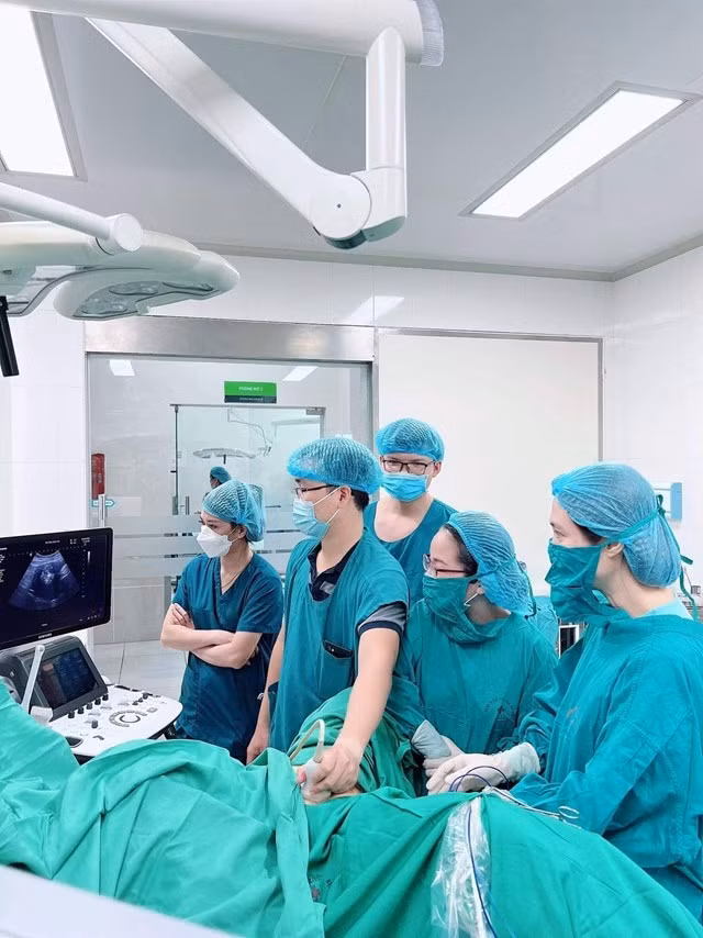 Sóng cao tần đốt u xơ tử cung: Giữ khả năng sinh sản cho phụ nữ ảnh 2 Sóng cao tần đốt u xơ tử cung: Giữ khả năng sinh sản cho phụ nữ ảnh 2