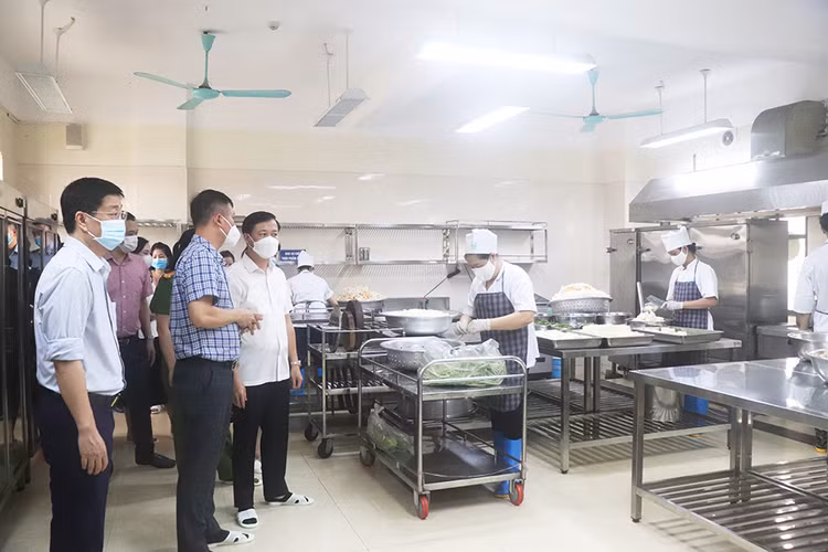 Hà Nội: Đẩy mạnh kiểm tra, giám sát an toàn thực phẩm