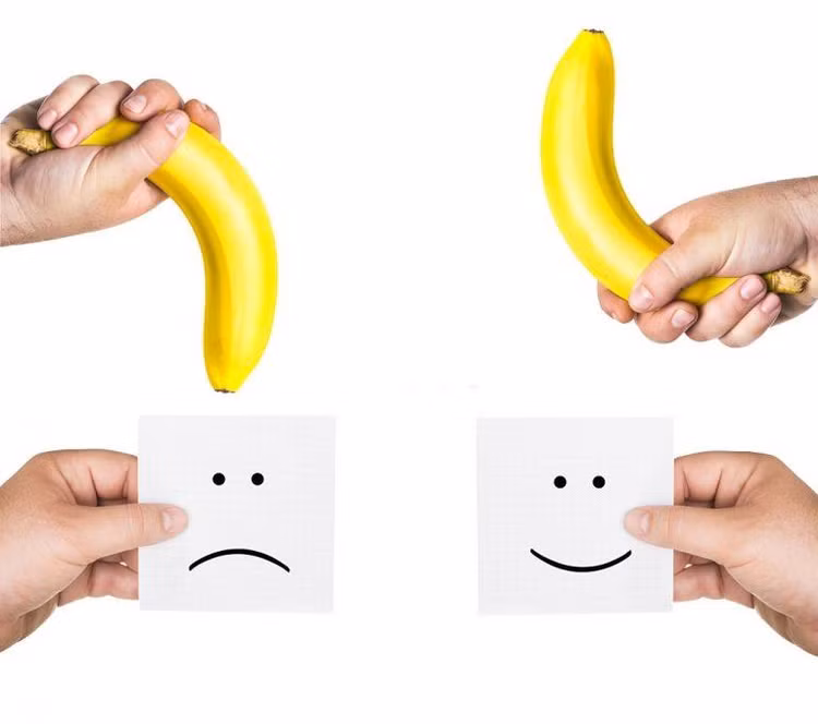Nhiều hậu quả nghiêm trọng khi tự điều trị rối loạn cương dương - Ảnh minh họa