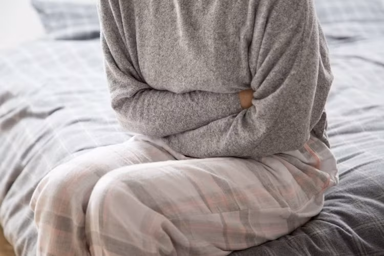 Viêm đường tiết niệu dễ xảy ra khi thời tiết nồm ẩm