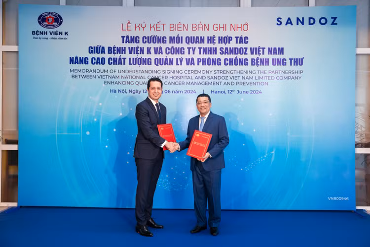 Lễ ký kết biên bản ghi nhớ hợp tác giữa bệnh viện K và CTy Sandoz