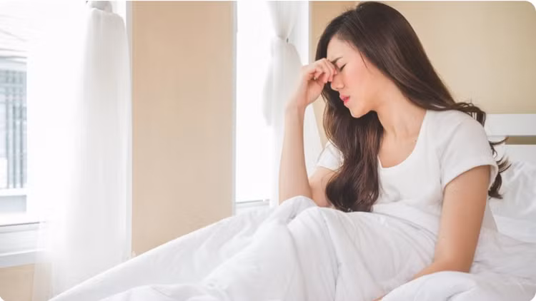 Sáng ngủ dậy nếu thấy mệt mỏi, chóng mặt, nhức đầu cần đi khám ngay Sáng ngủ dậy nếu thấy mệt mỏi, chóng mặt, nhức đầu cần đi khám ngay