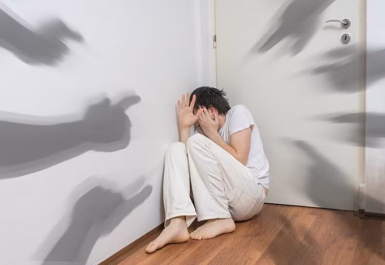 Bệnh nhân mắc viêm não tự miễn có thể gặp ảo giác