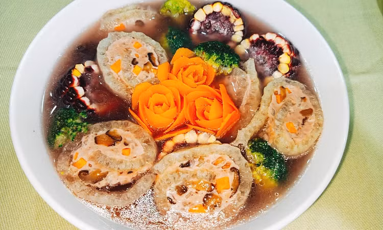 Bác sĩ chỉ rõ các loại thực phẩm không nên ăn nhiều ngày Tết Bác sĩ chỉ rõ các loại thực phẩm không nên ăn nhiều ngày Tết