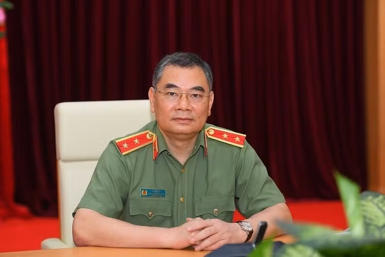 Trung tướng Tô Ân Xô - người phát ngôn Bộ Công an
