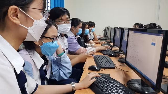 Lo trượt đại học vì bỏ sót thao tác khi đăng ký nguyện vọng ảnh 1
