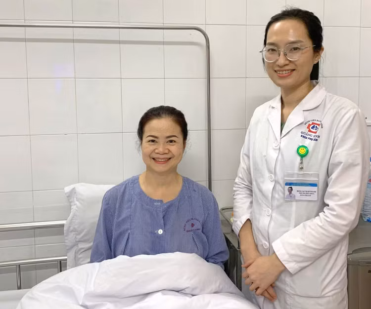 Bệnh nhân bị sa sinh dục phấn khởi khi triệu chứng cải thiện sau phẫu thuật - Ảnh BVCC