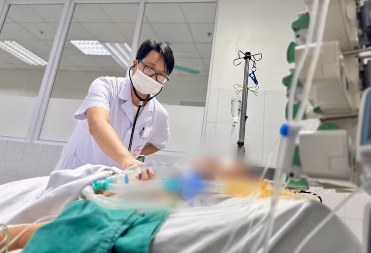 Chăm sóc bệnh nhân tại bệnh viện - Ảnh BVCC