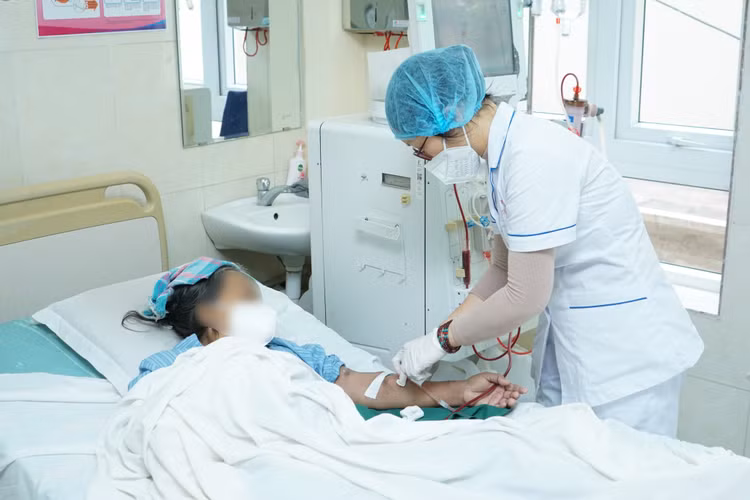 Bệnh nhân lọc máu - Ảnh BVCC Bệnh nhân lọc máu - Ảnh BVCC