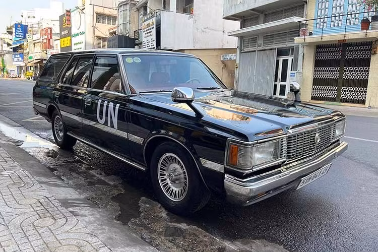 1-9435.jpg
